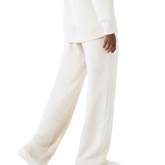 SPANX New Brushed AE Straight Legging in Heather Cream NWT Size S - Picture 2 of 16